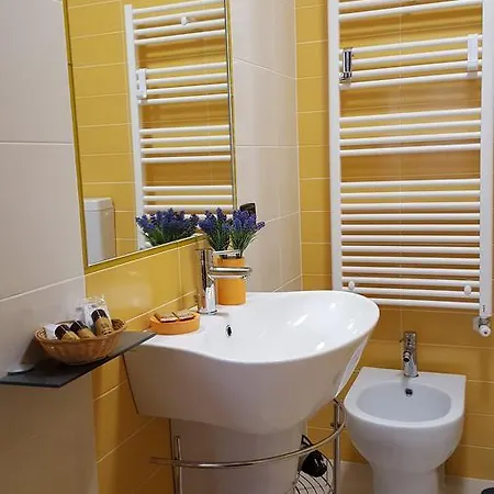 La Canzanella نابولي