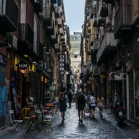 La Canzanella Naples