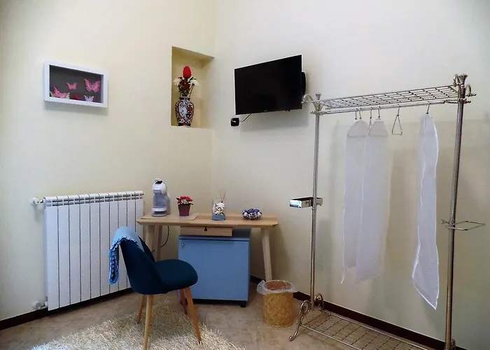 לינה וארוחת בוקר La Canzanella 4*